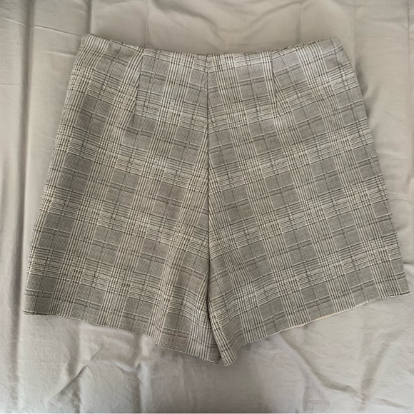 Zara skort - Picture 2 of 2